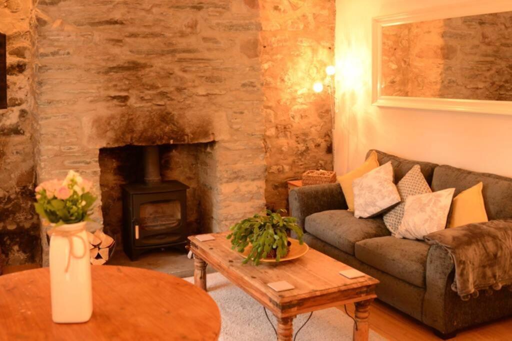 The Cottage Gairlochy 스핀브리지 외부 사진