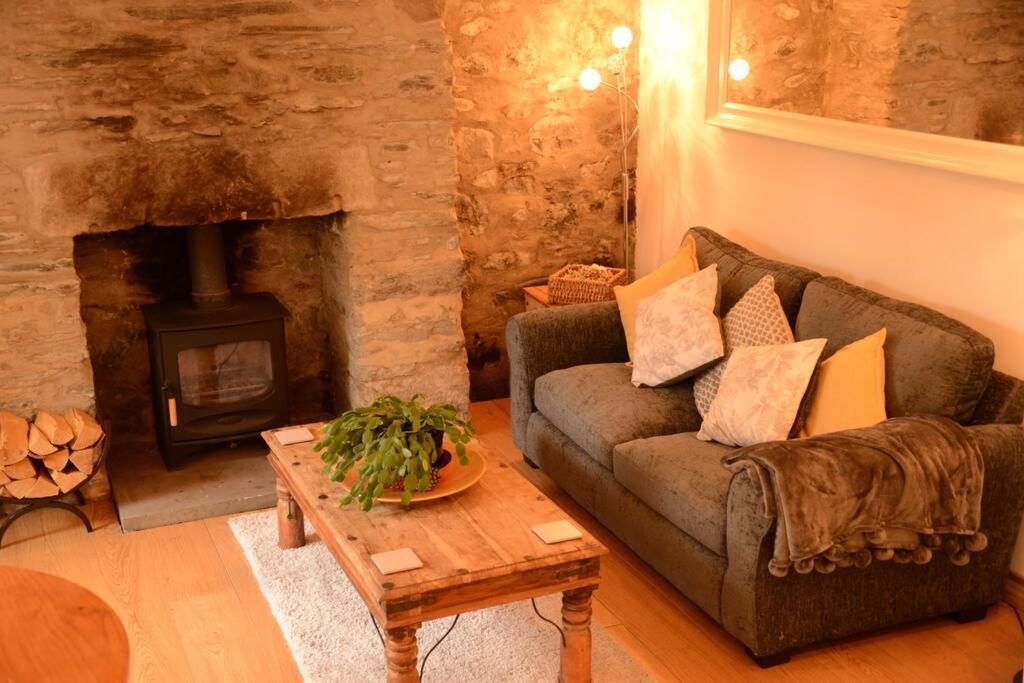 The Cottage Gairlochy 스핀브리지 외부 사진